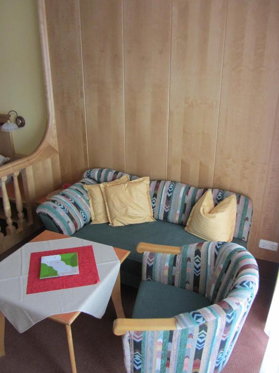 Pension Zur Alten Schmiede ツヴィーゼル 部屋 写真