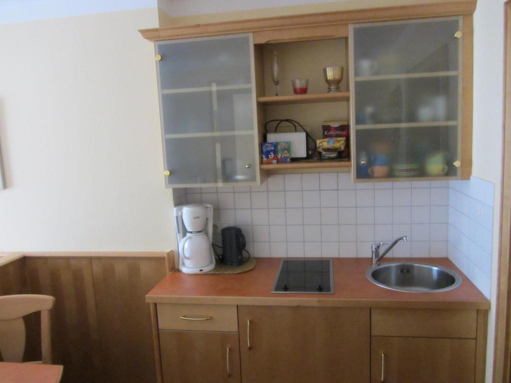 Pension Zur Alten Schmiede ツヴィーゼル 部屋 写真