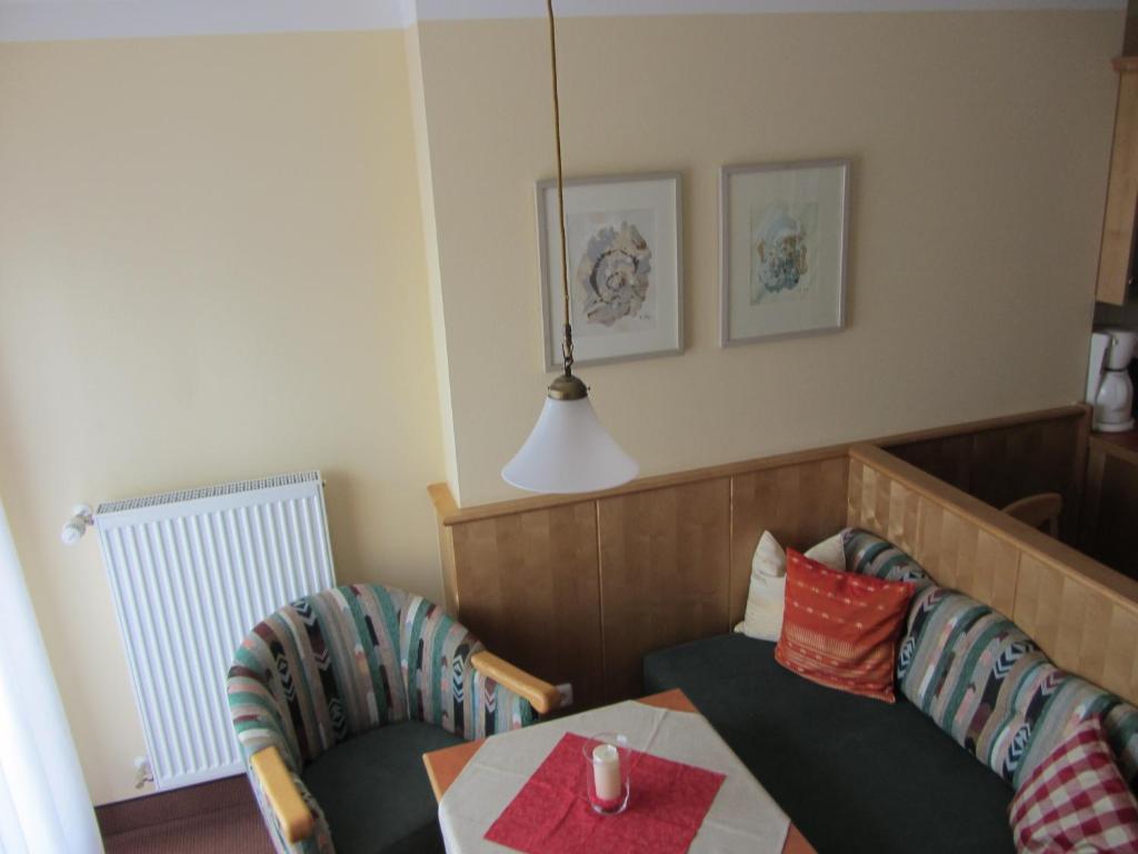 Pension Zur Alten Schmiede ツヴィーゼル 部屋 写真