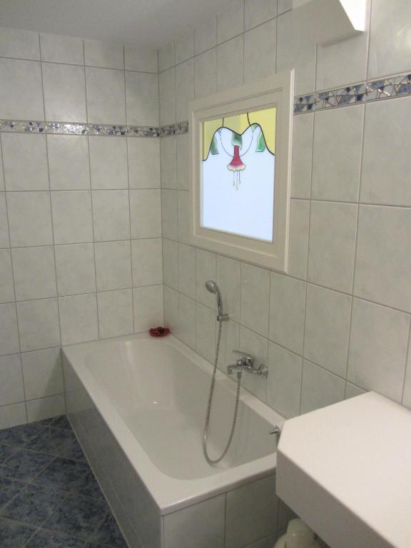 Pension Zur Alten Schmiede ツヴィーゼル 部屋 写真